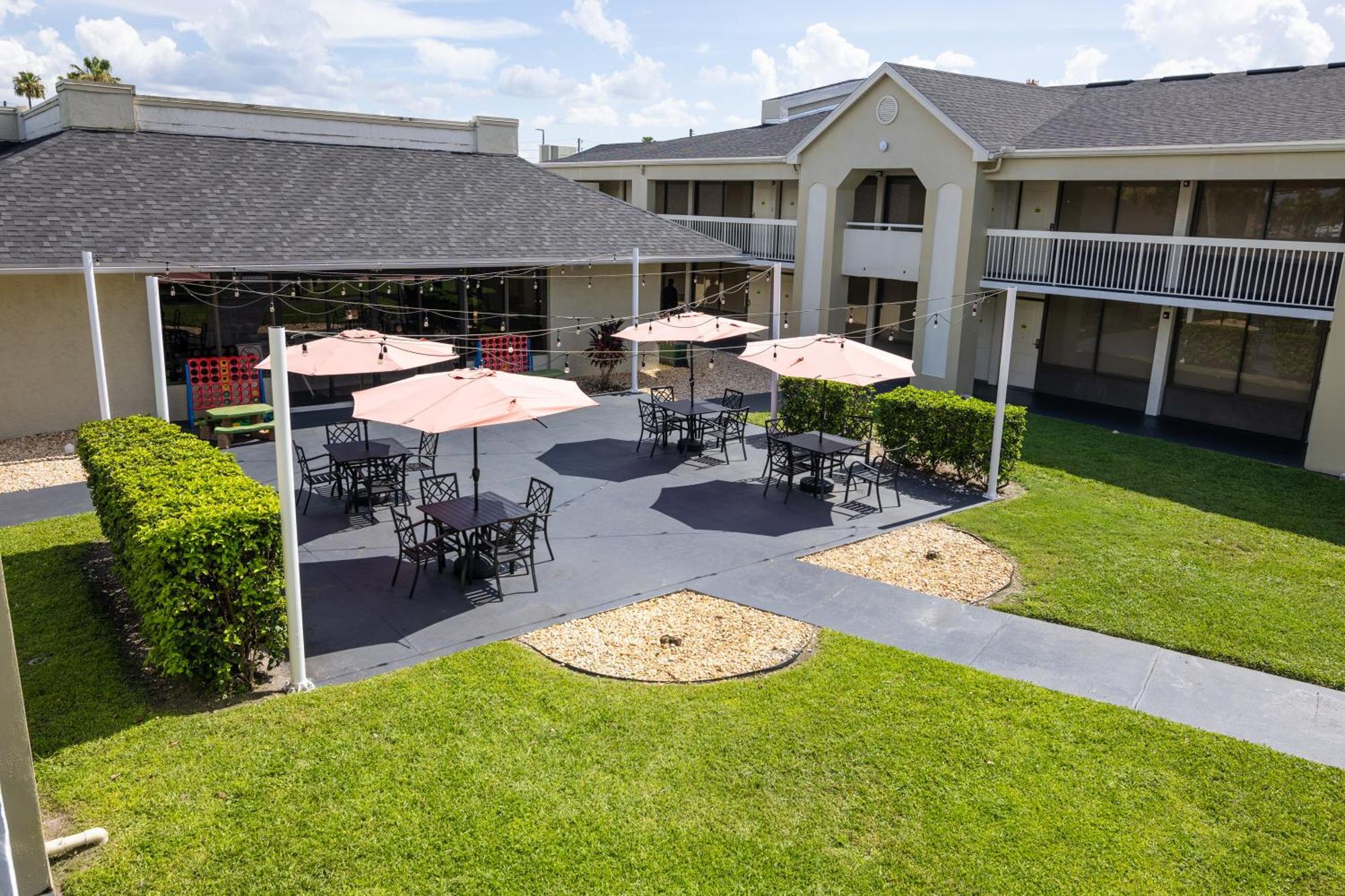 Hotel Room Near Disney 4 People Kissimmee Buitenkant foto